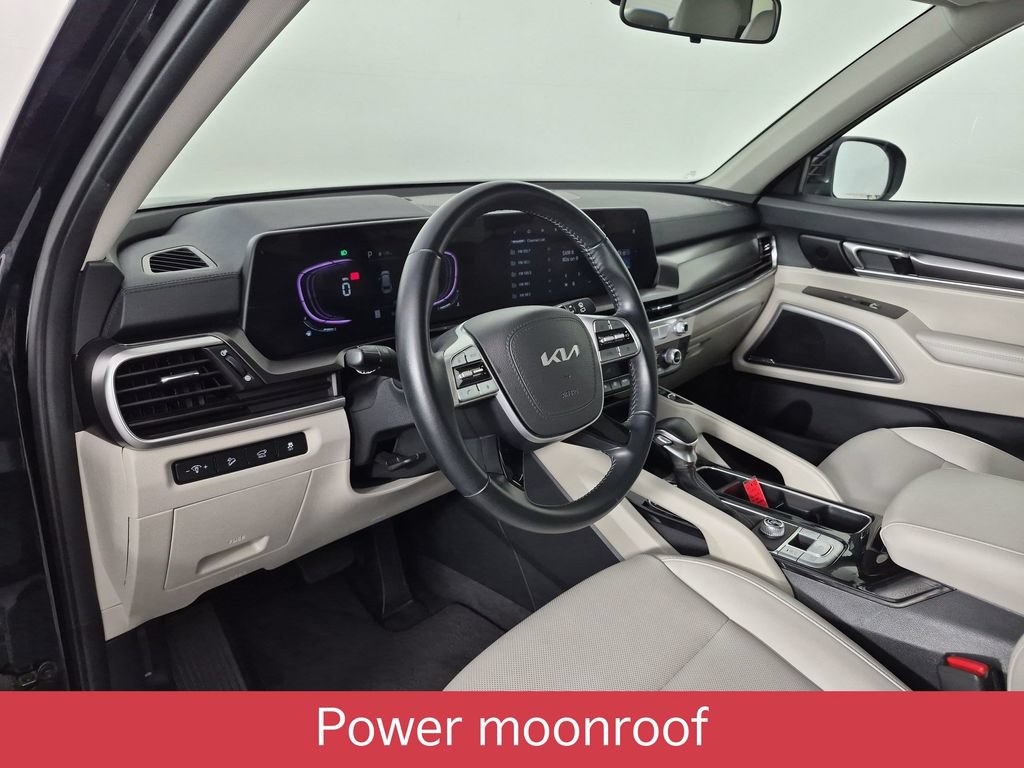 Used 2025 Kia Telluride S FWD image 17