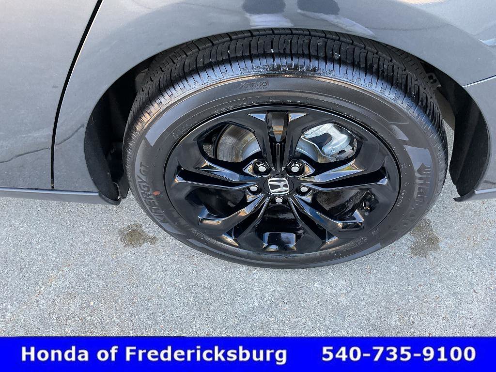 Certified 2025 Honda Accord SE image 11