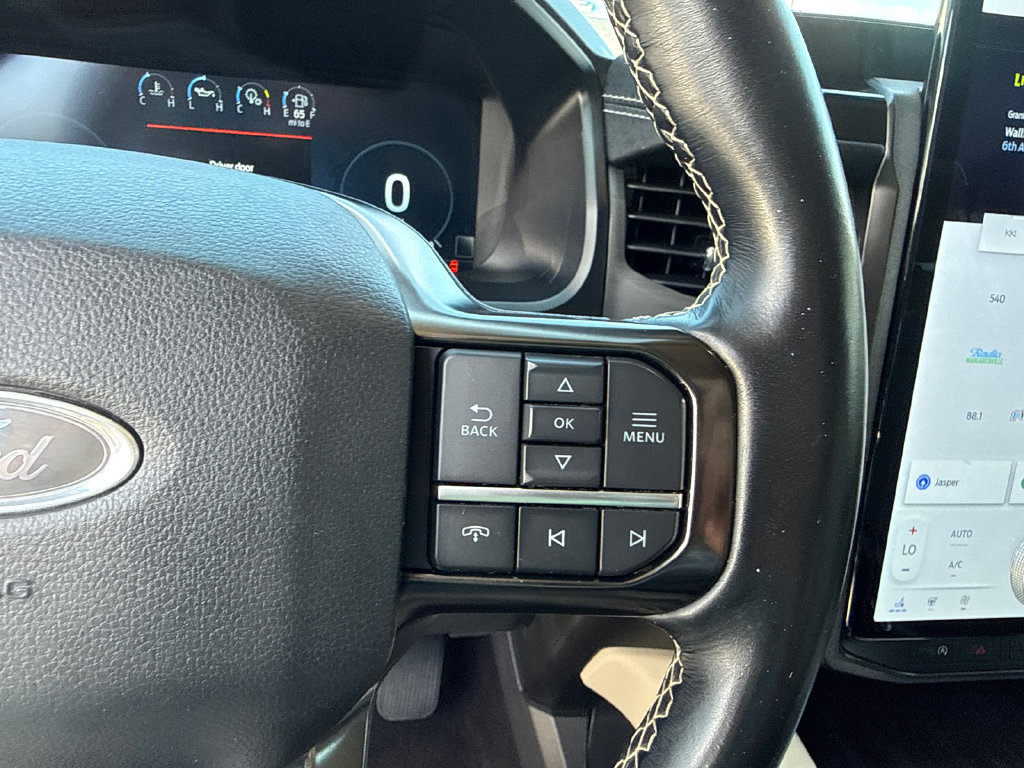 Used 2023 Ford Expedition Platinum RWD image 26