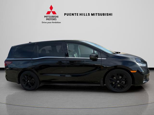 Used 2023 Honda Odyssey Sport image 4