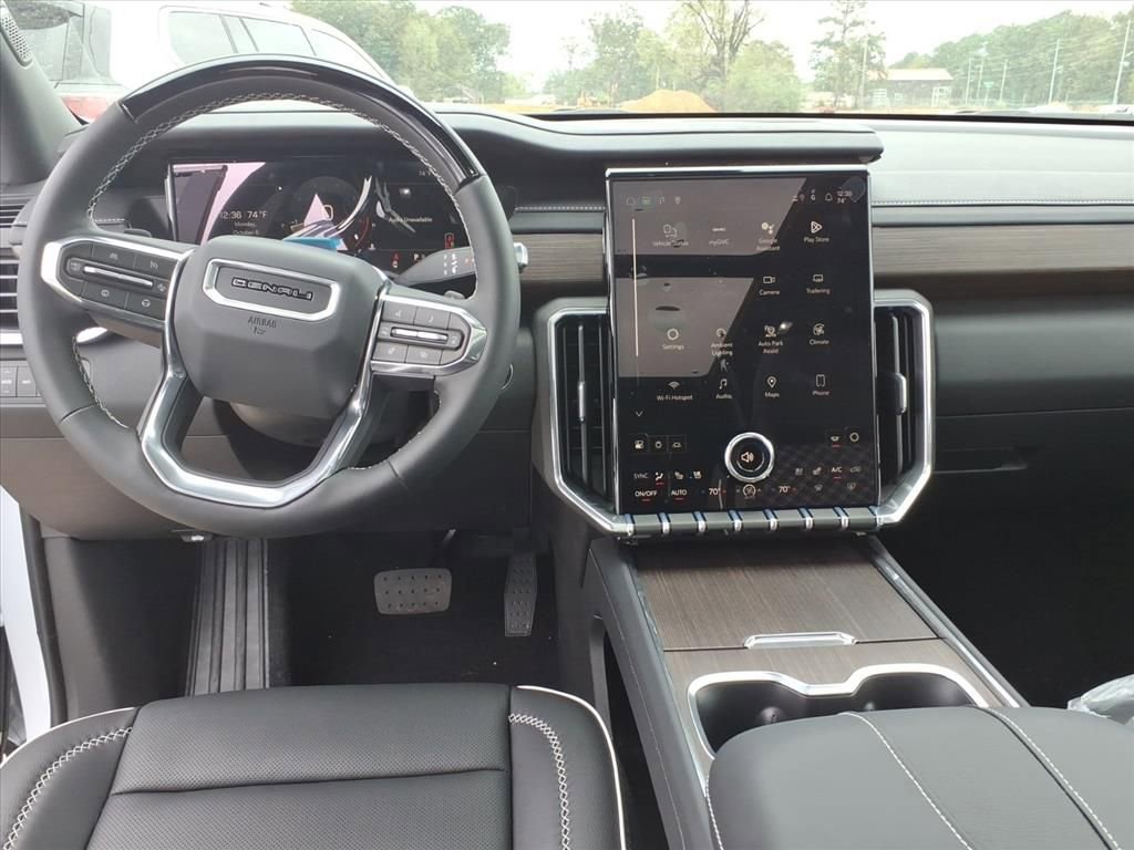 New 2026 GMC Acadia Denali w/ Super Cruise Package image 16