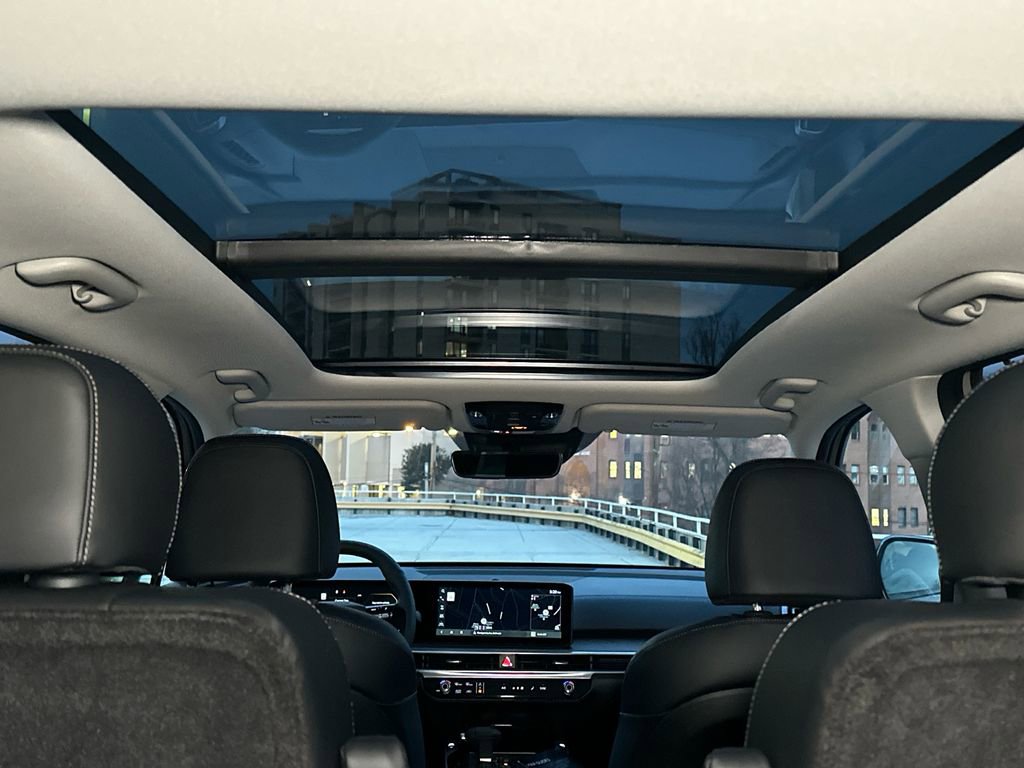 New 2026 Kia Sorento SX image 8