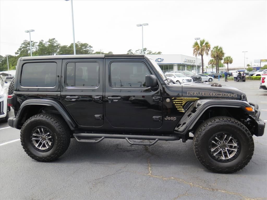 Used 2024 Jeep Wrangler Unlimited Rubicon 392 AWD/4WD image 2