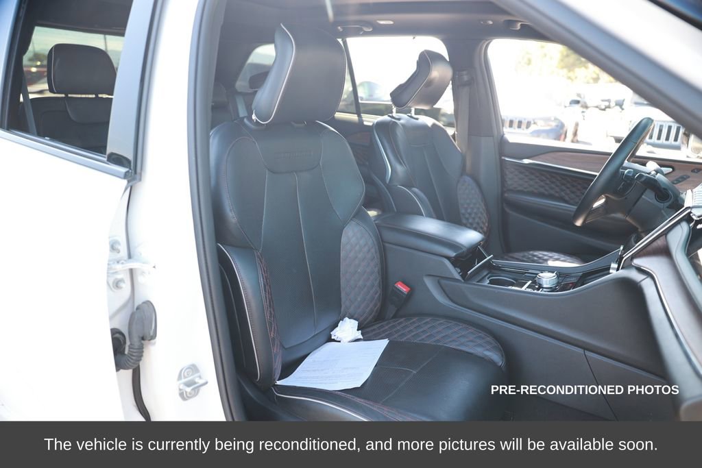 Used 2023 Jeep Grand Cherokee Summit w/ Adv Protech Group IV image 15
