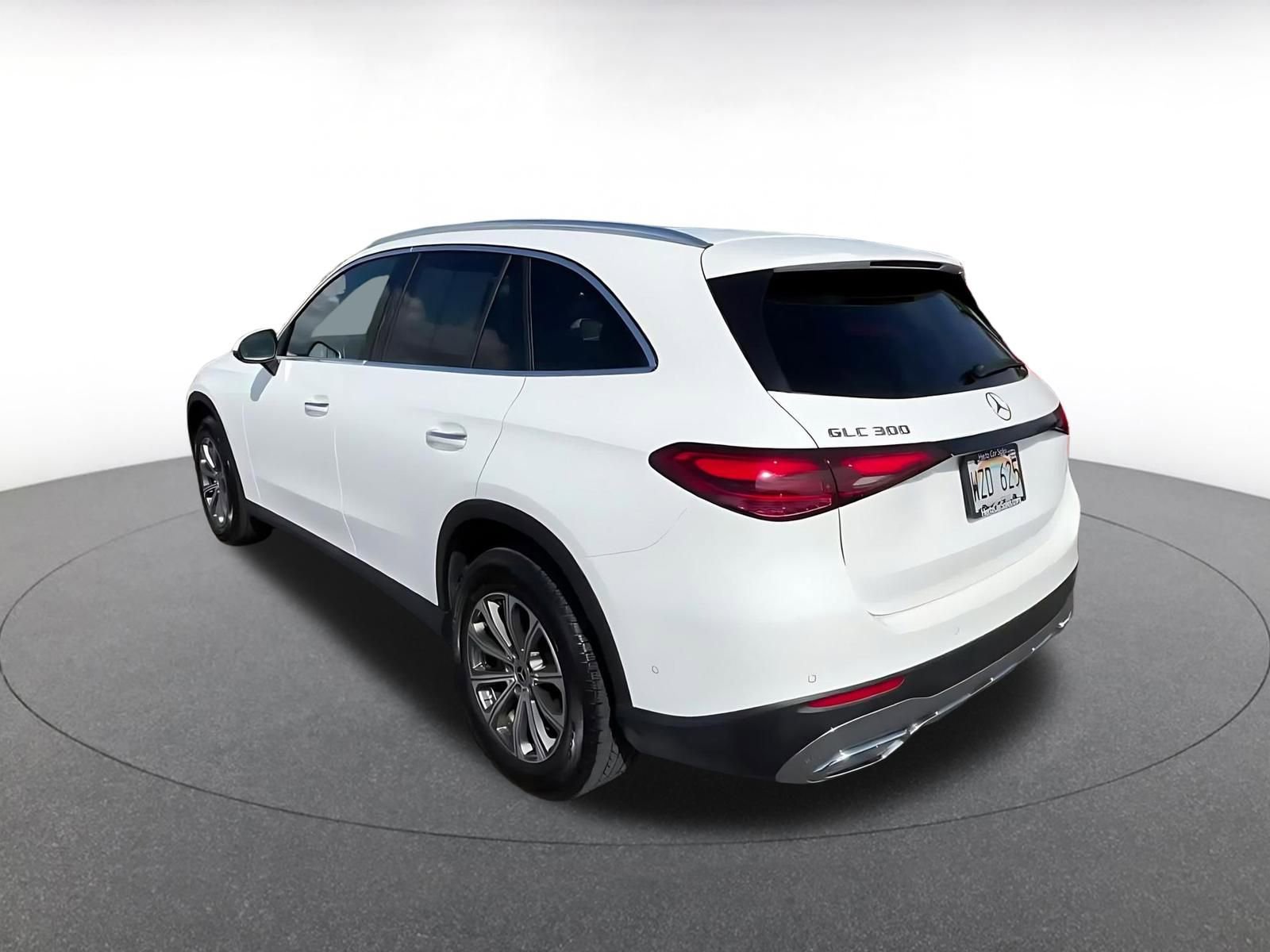 Used 2024 Mercedes-Benz GLC 300 GLC 300 image 11