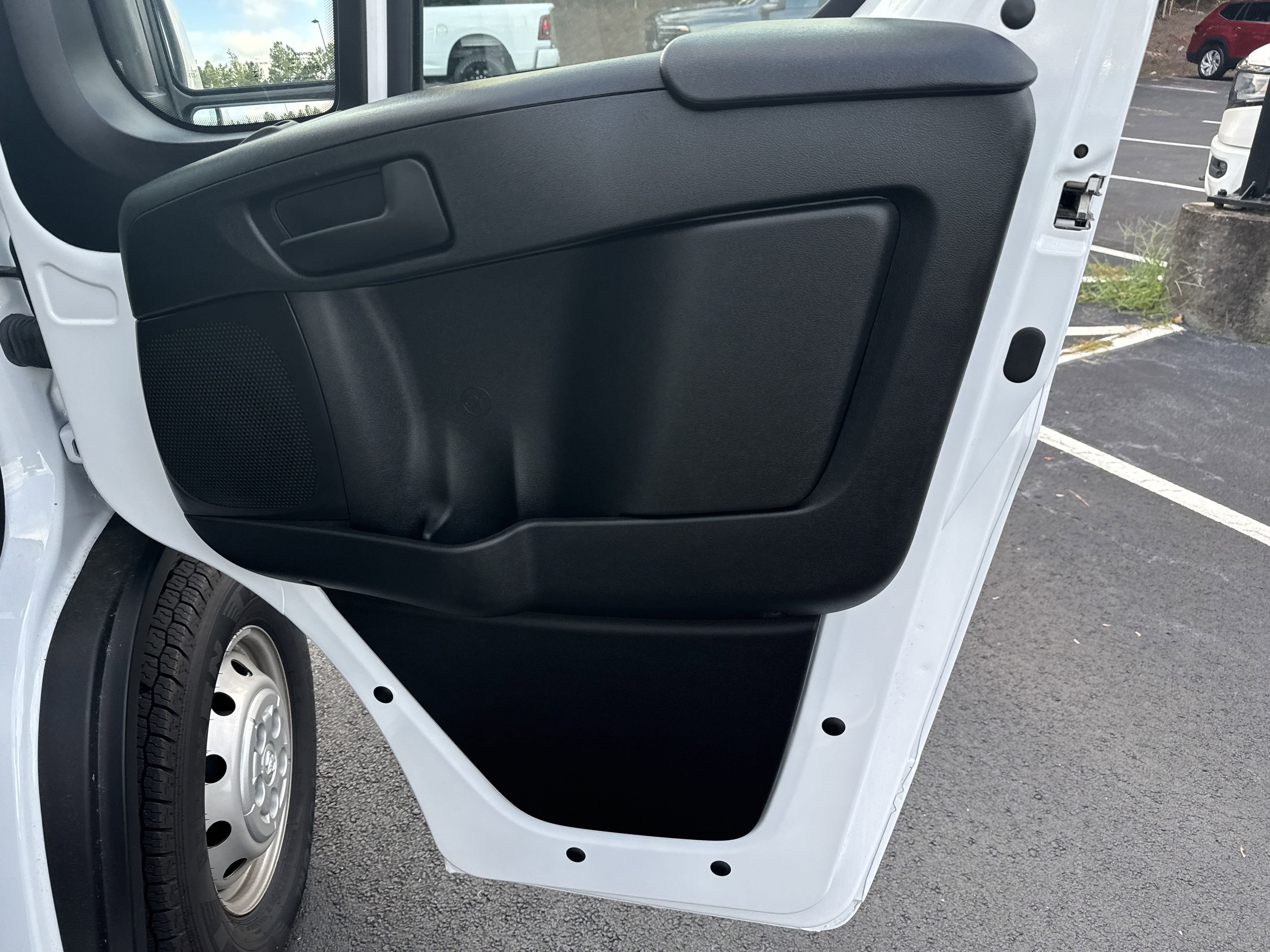 New 2023 RAM ProMaster 3500 w/ Convenience Group image 19