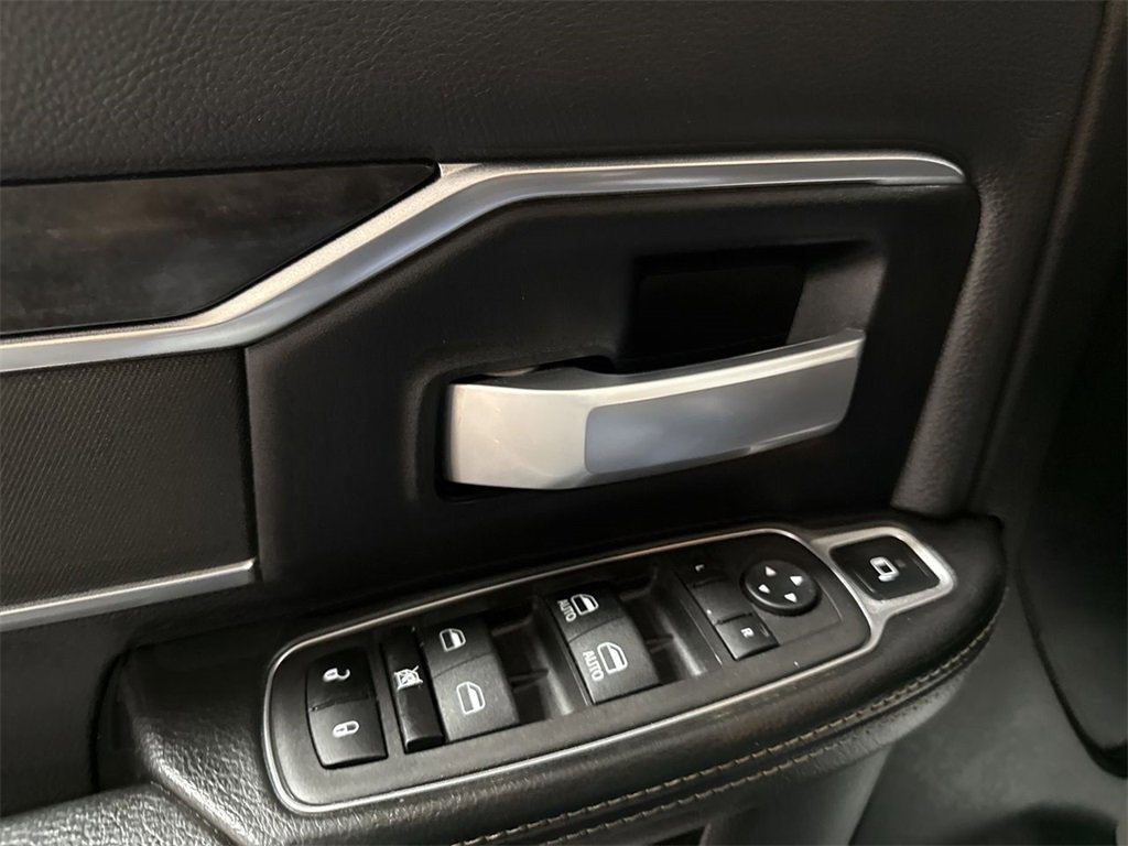 Used 2024 RAM 3500 SLT w/ Quick Order Package 2YG SLT image 19