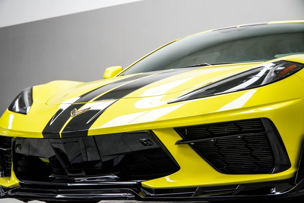 Used 2020 Chevrolet Corvette Stingray Preferred Cpe w/ 2LT Preferred Equipment Group image 2