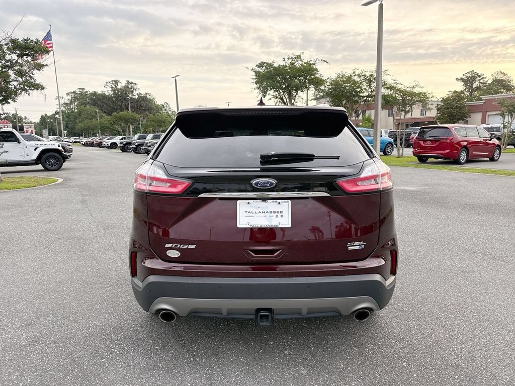 Used 2020 Ford Edge SEL w/ Convenience Package AWD/4WD image 4