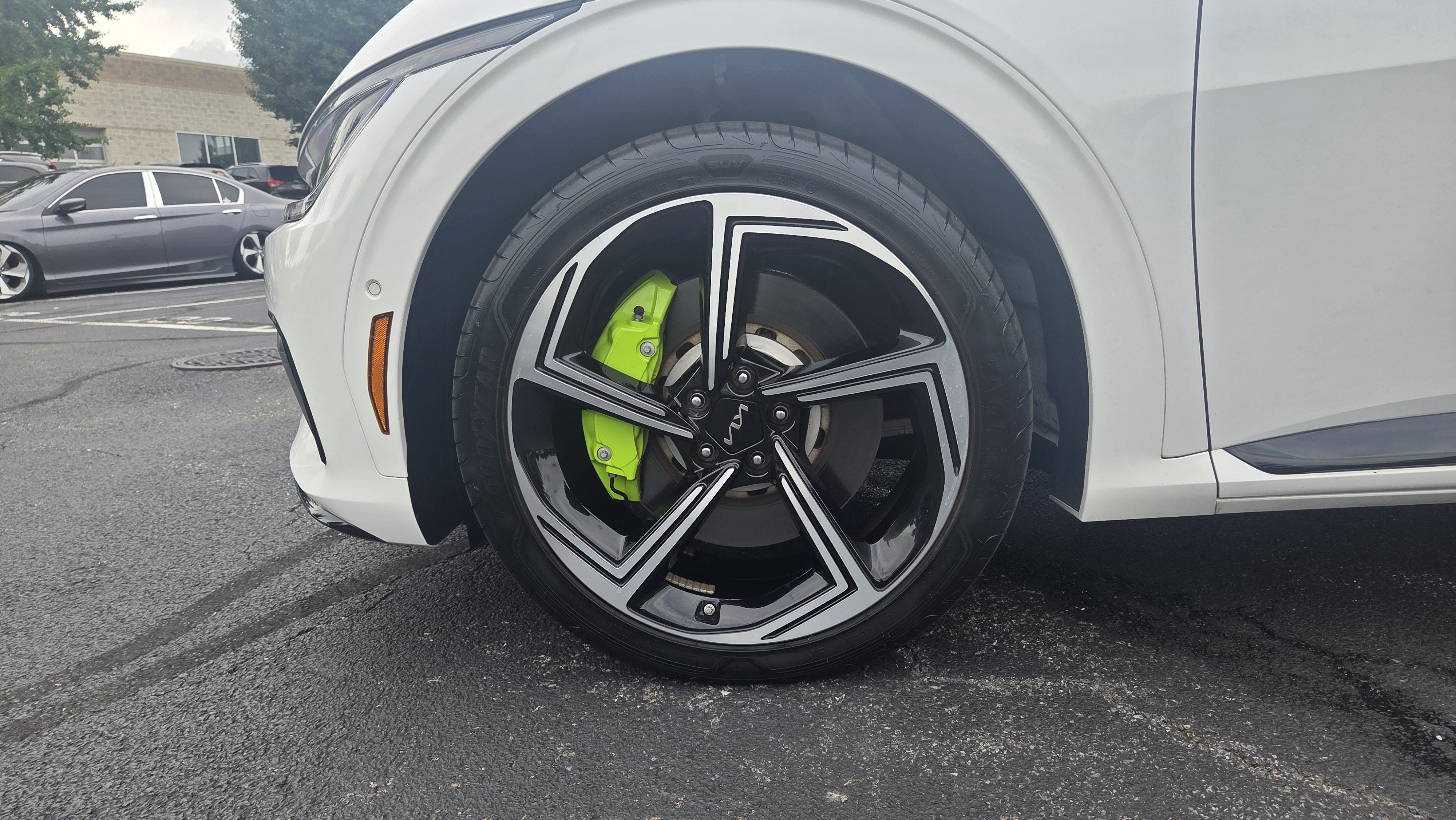 Certified 2023 Kia EV6 GT AWD/4WD image 11
