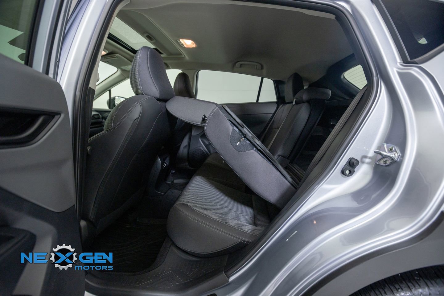 Used 2024 Subaru Crosstrek 2.0i Premium AWD/4WD image 26