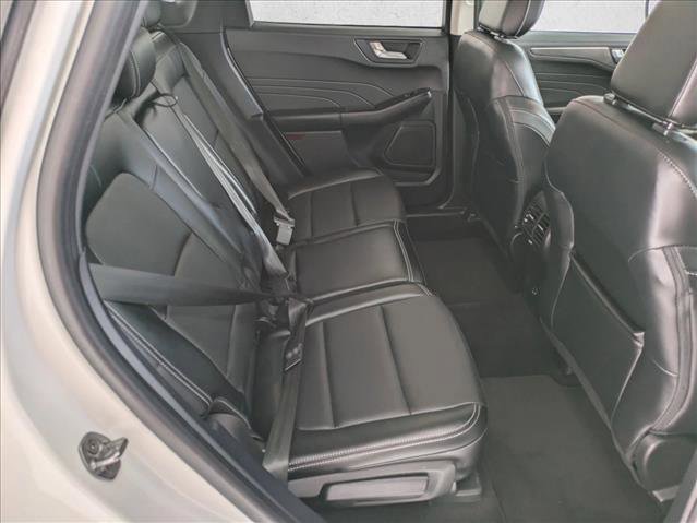 Used 2022 Ford Escape Titanium w/ Class II Trailer Tow Package image 20