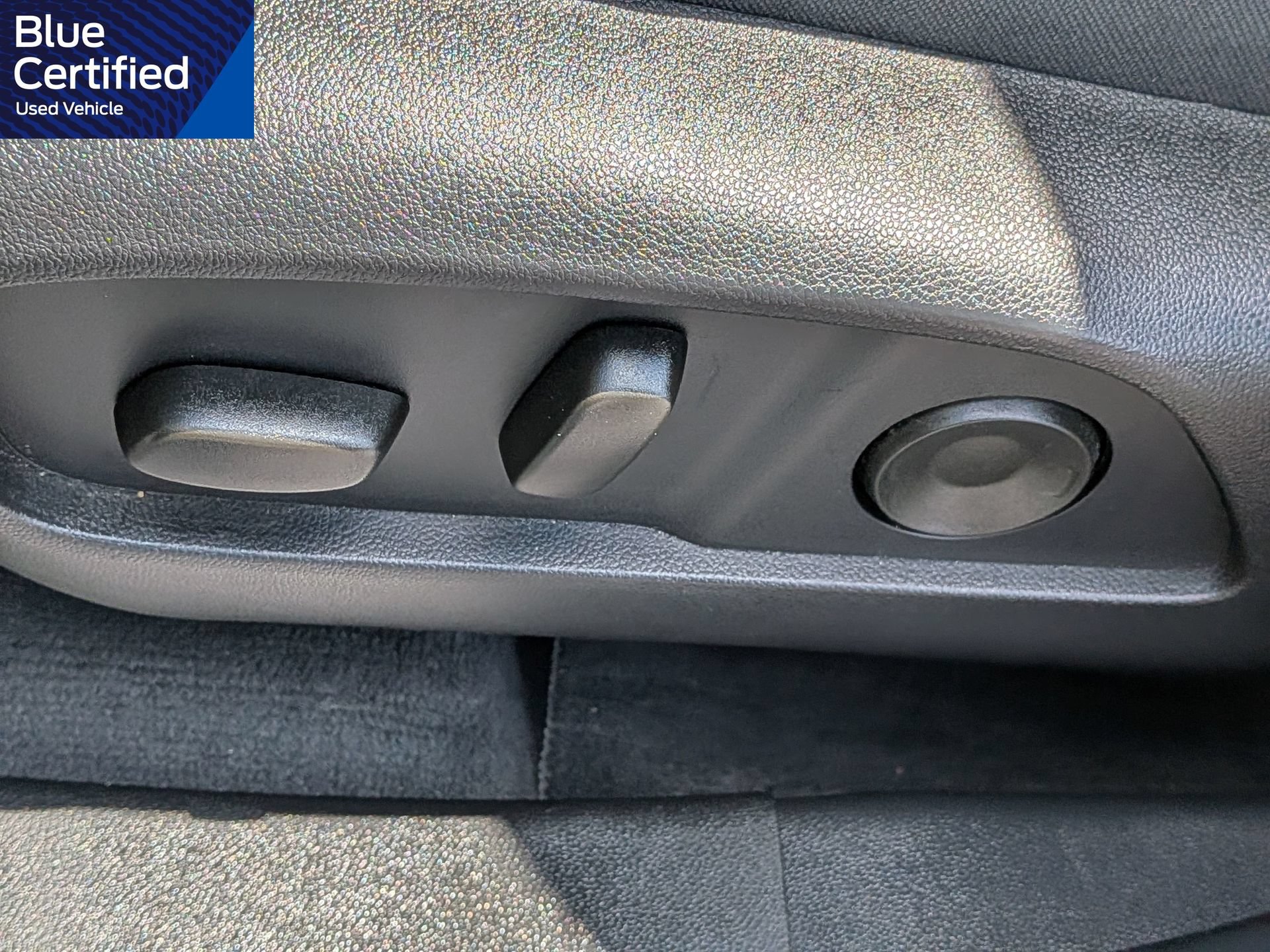 Used 2026 Chevrolet Equinox LT w/ Convenience Package II FWD image 24