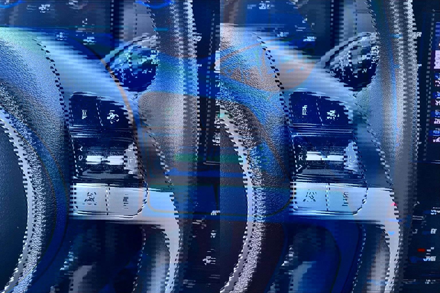 Used 2023 Hyundai Tucson SEL w/ Convenience Package image 18