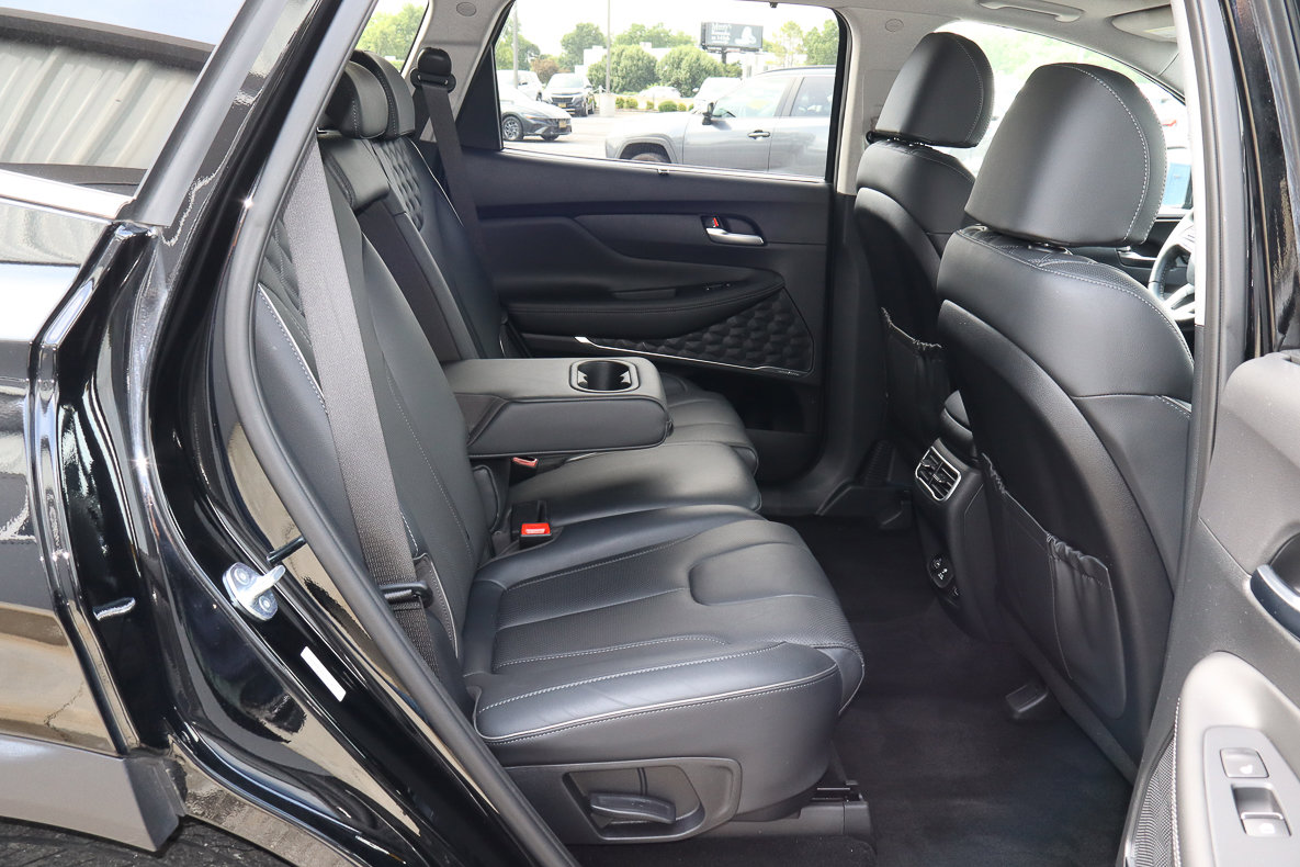 Used 2023 Hyundai Santa Fe Limited image 26