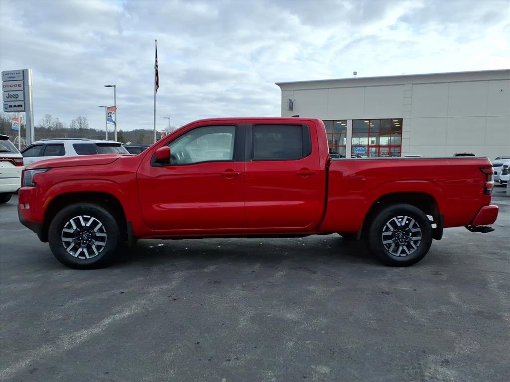 Used 2023 Nissan Frontier SV w/ Technology Package image 9