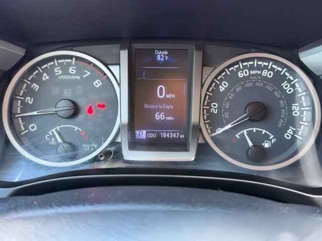 Used 2016 Toyota Tacoma SR5 w/ SR5 Appearance Package (SN) AWD/4WD image 21