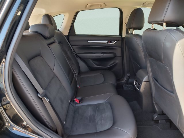 Used 2017 MAZDA CX-5 Touring w/ Preferred Equipment Package FWD image 30