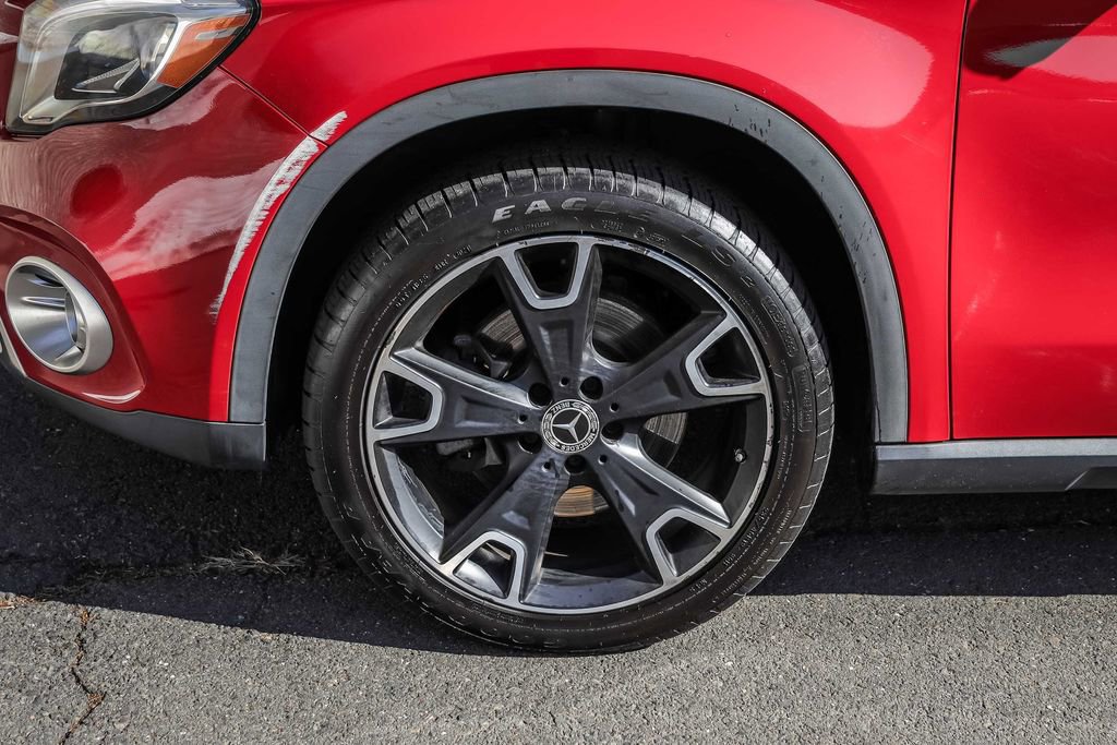 Used 2019 Mercedes-Benz GLA 250 4MATIC image 11