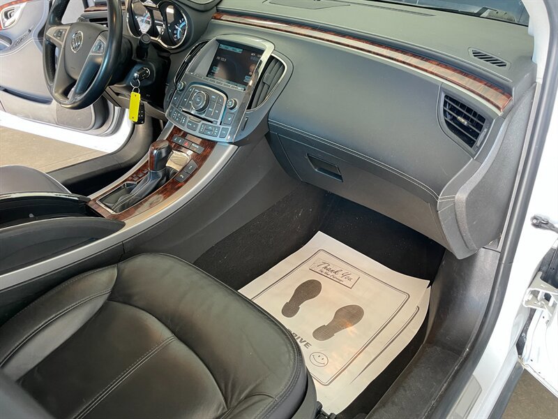 Used 2013 Buick LaCrosse Leather FWD image 18