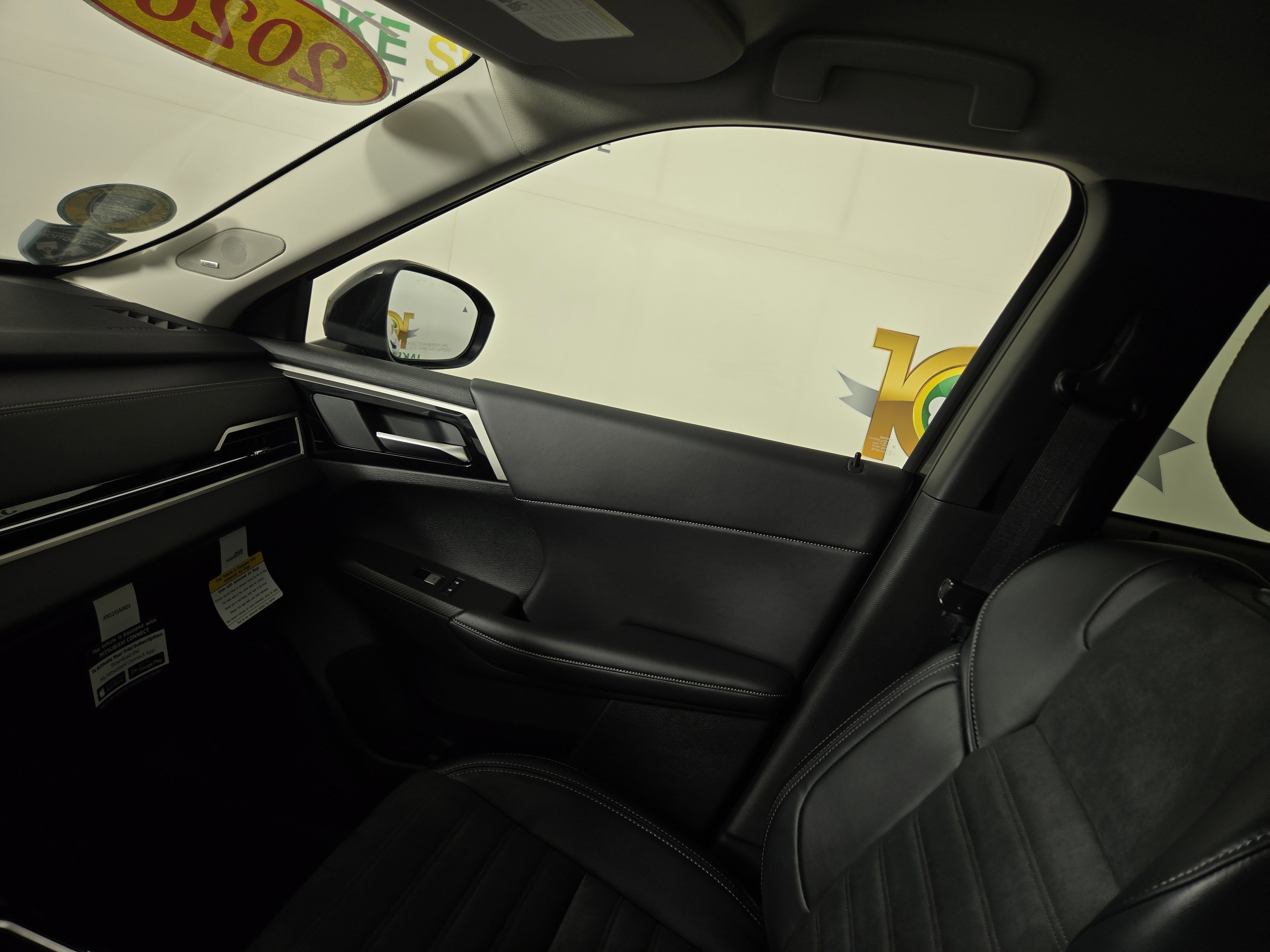 New 2026 Mitsubishi Outlander SE image 24