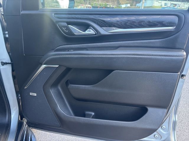 Used 2024 GMC Yukon XL Denali image 34