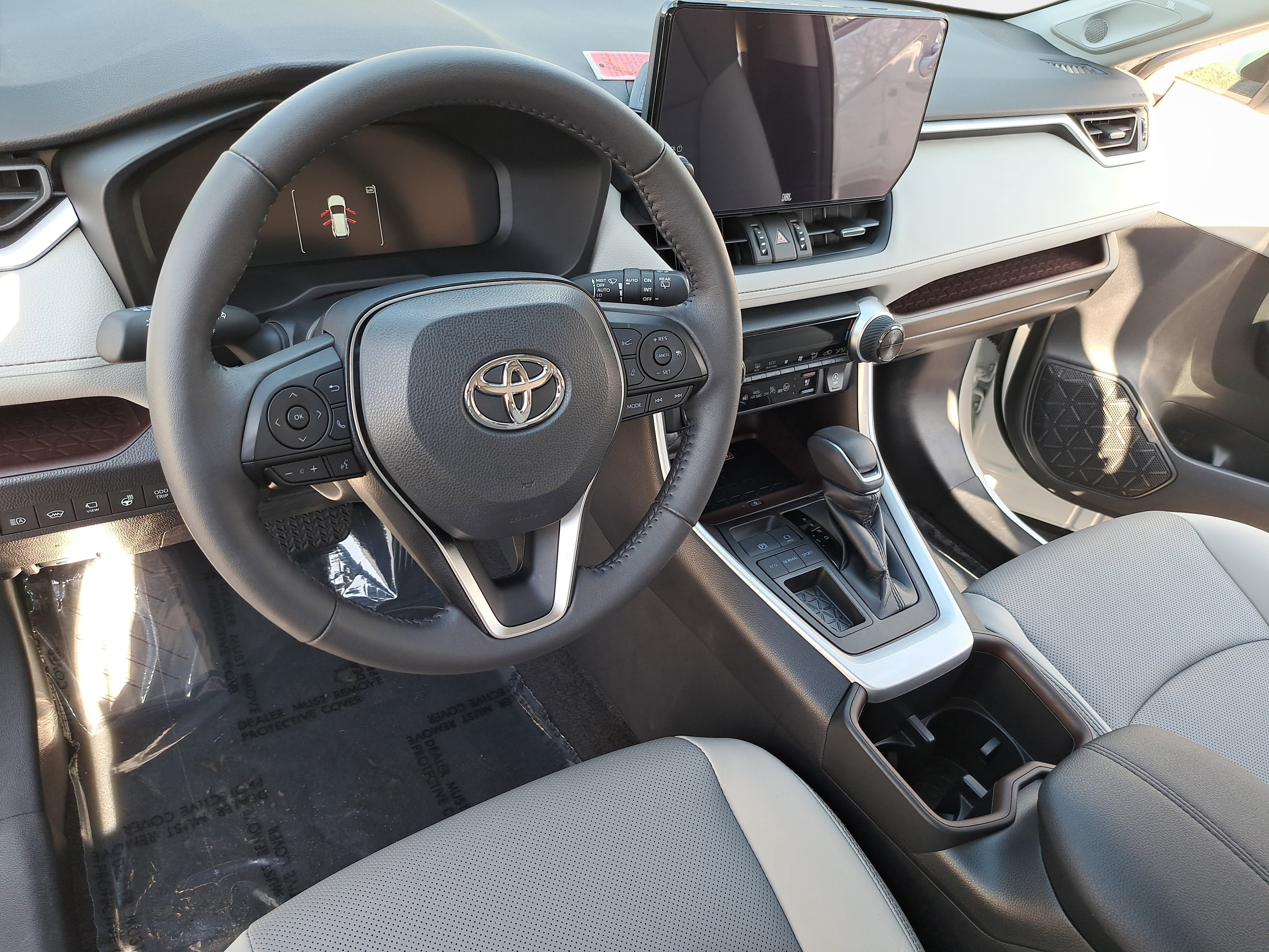Used 2024 Toyota RAV4 Limited w/ Advanced Technology Package image 17