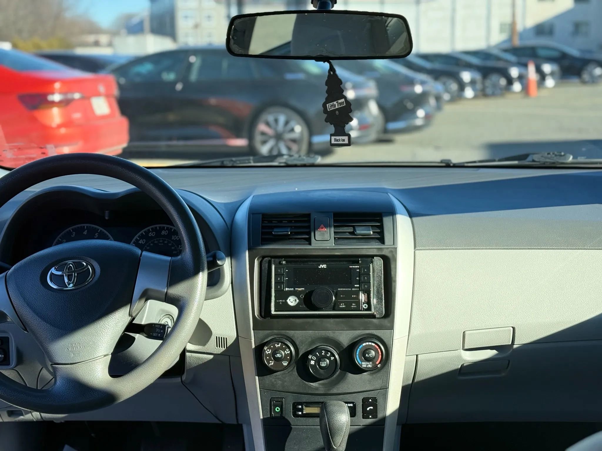 Used 2010 Toyota Corolla S image 22