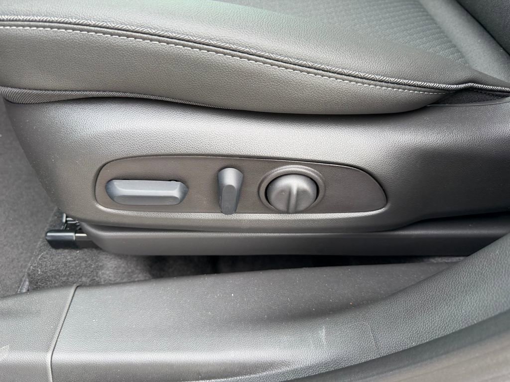 New 2026 Buick Encore GX Preferred w/ Advanced Technology Package FWD image 26
