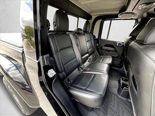Used 2021 Jeep Gladiator Overland w/ Popular Equipment Package AWD/4WD image 27