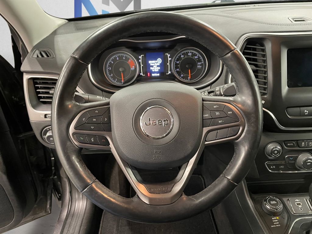 Used 2020 Jeep Cherokee Latitude Lux w/ Quick Order Package 26H Lux image 12