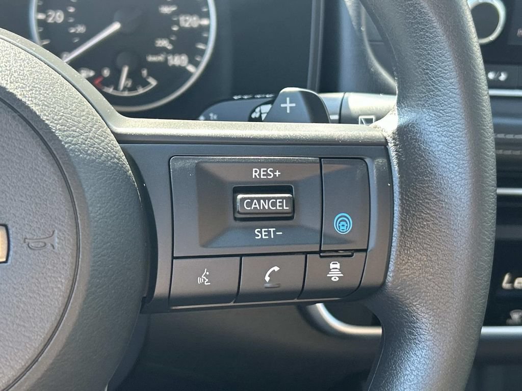 Certified 2024 Nissan Rogue SV AWD/4WD image 22