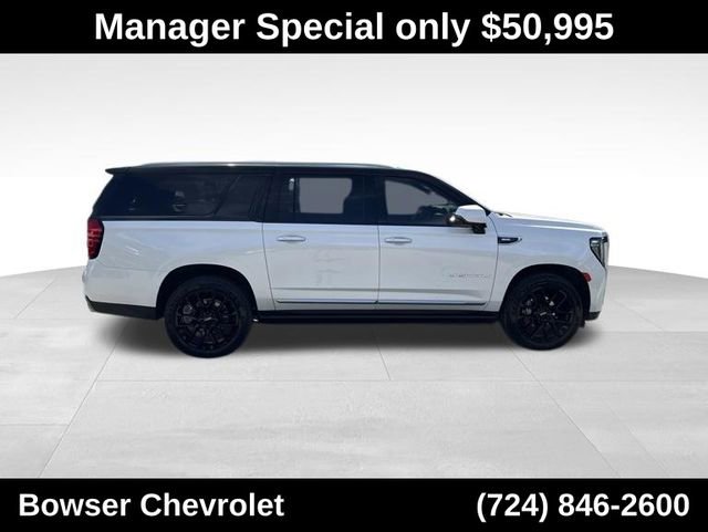 Used 2022 GMC Yukon XL Denali w/ Max Trailering Package AWD/4WD image 6