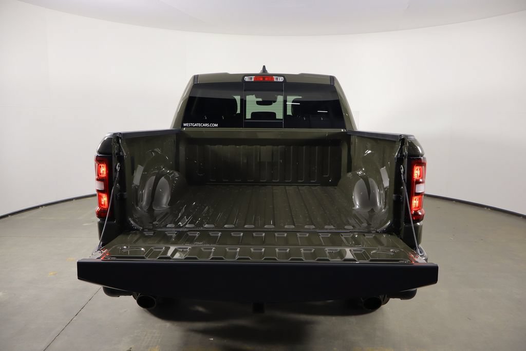 New 2027 RAM 1500 Laramie w/ Night Edition AWD/4WD image 15