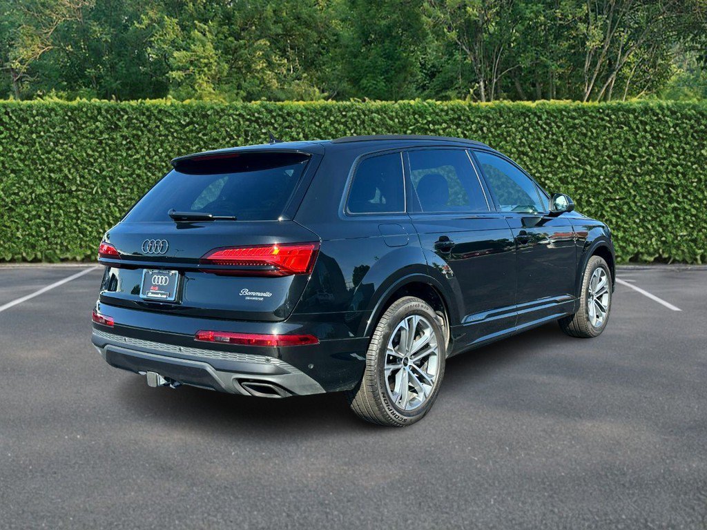 Used 2026 Audi Q7 3.0T Premium w/ Convenience Plus Package AWD/4WD image 3