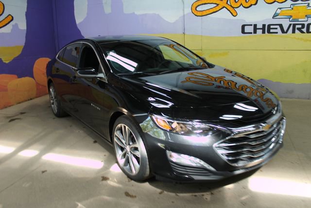 Used 2022 Chevrolet Malibu LT FWD image 4