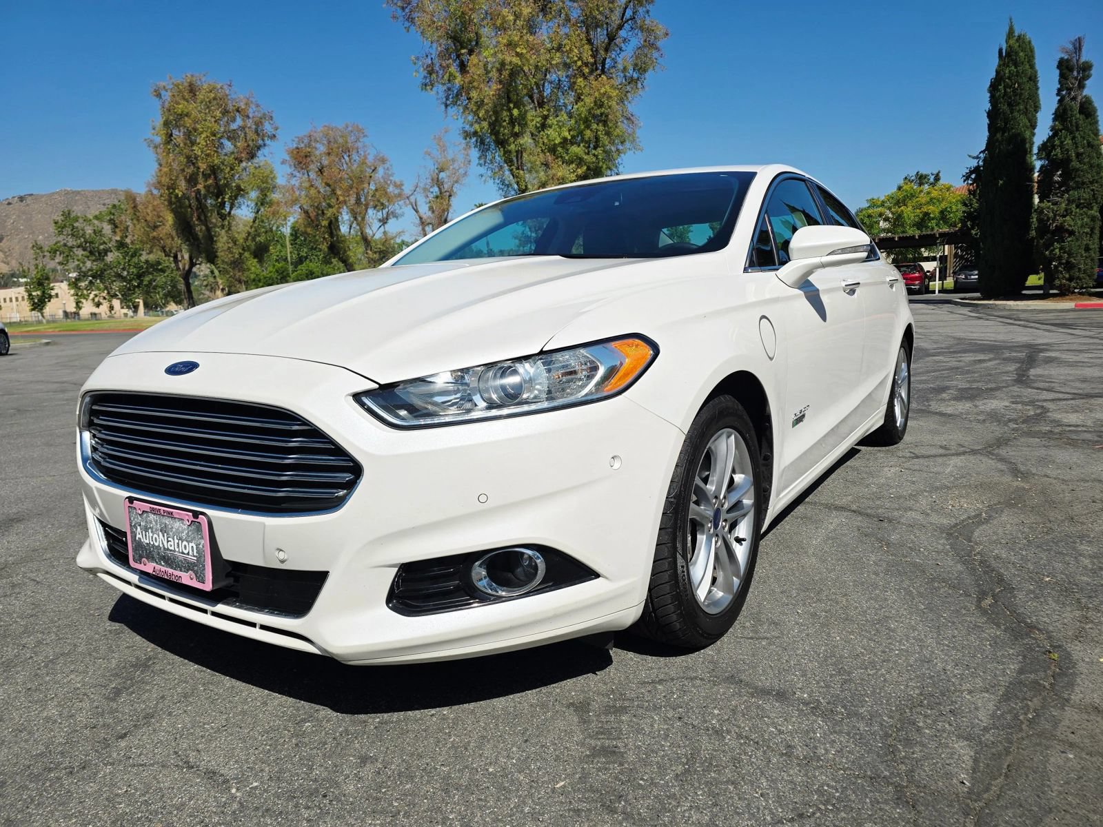 Used 2016 Ford Fusion Energi Titanium w/ Driver Assist Package FWD image 4