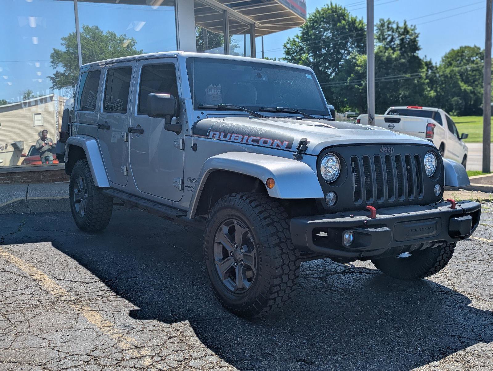 Used 2018 Jeep Wrangler Unlimited Rubicon w/ Max Tow Package AWD/4WD image 1