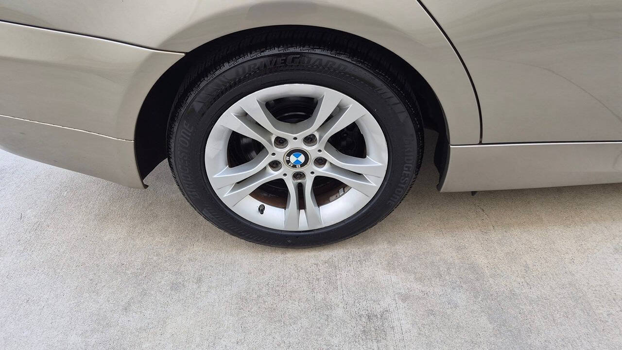 Used 2008 BMW 328xi Sedan AWD/4WD image 25