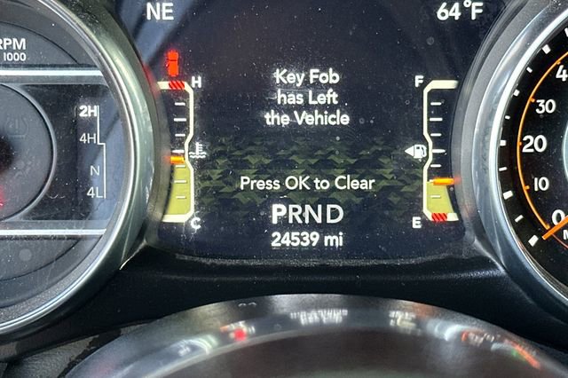 Used 2023 Jeep Wrangler Unlimited Rubicon image 28