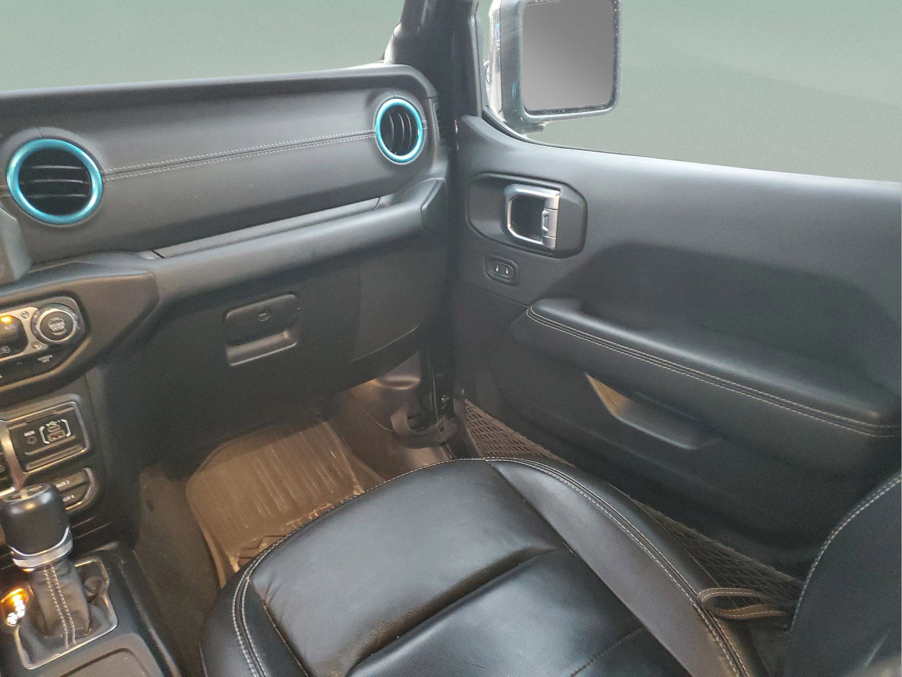 Certified 2023 Jeep Wrangler Sahara image 13