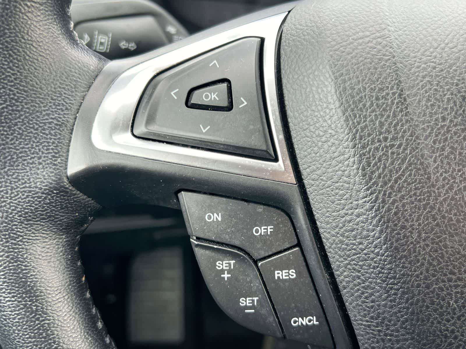 Used 2023 Ford Edge SEL w/ Convenience Package AWD/4WD image 22