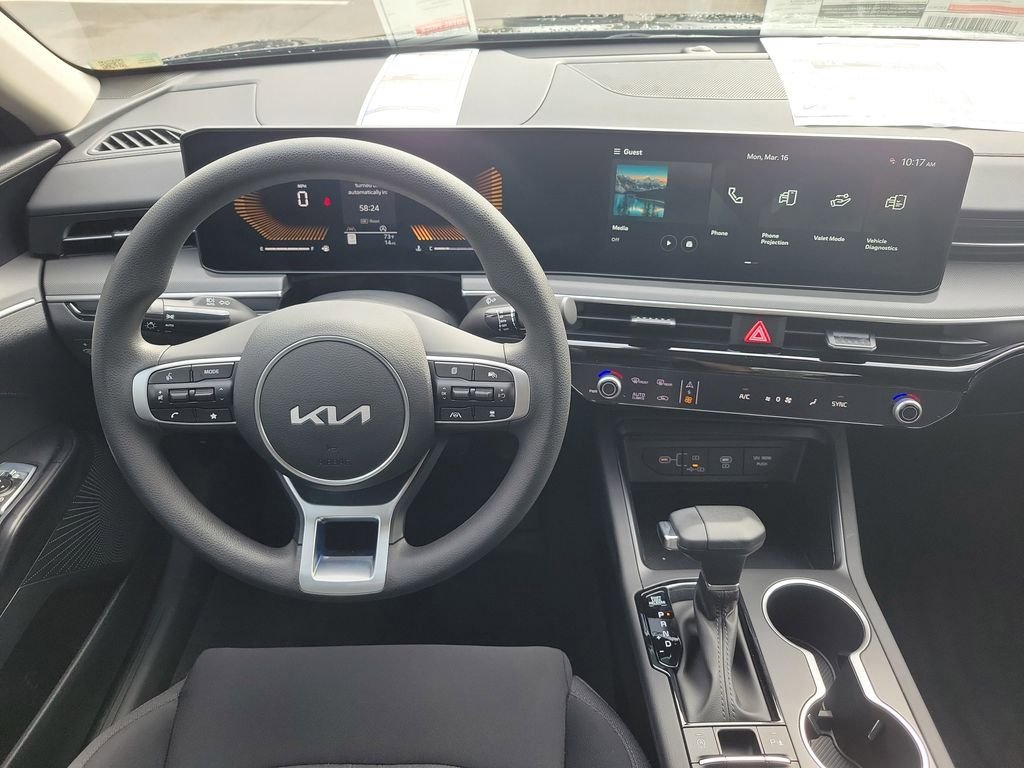 New 2026 Kia K5 LXS image 17