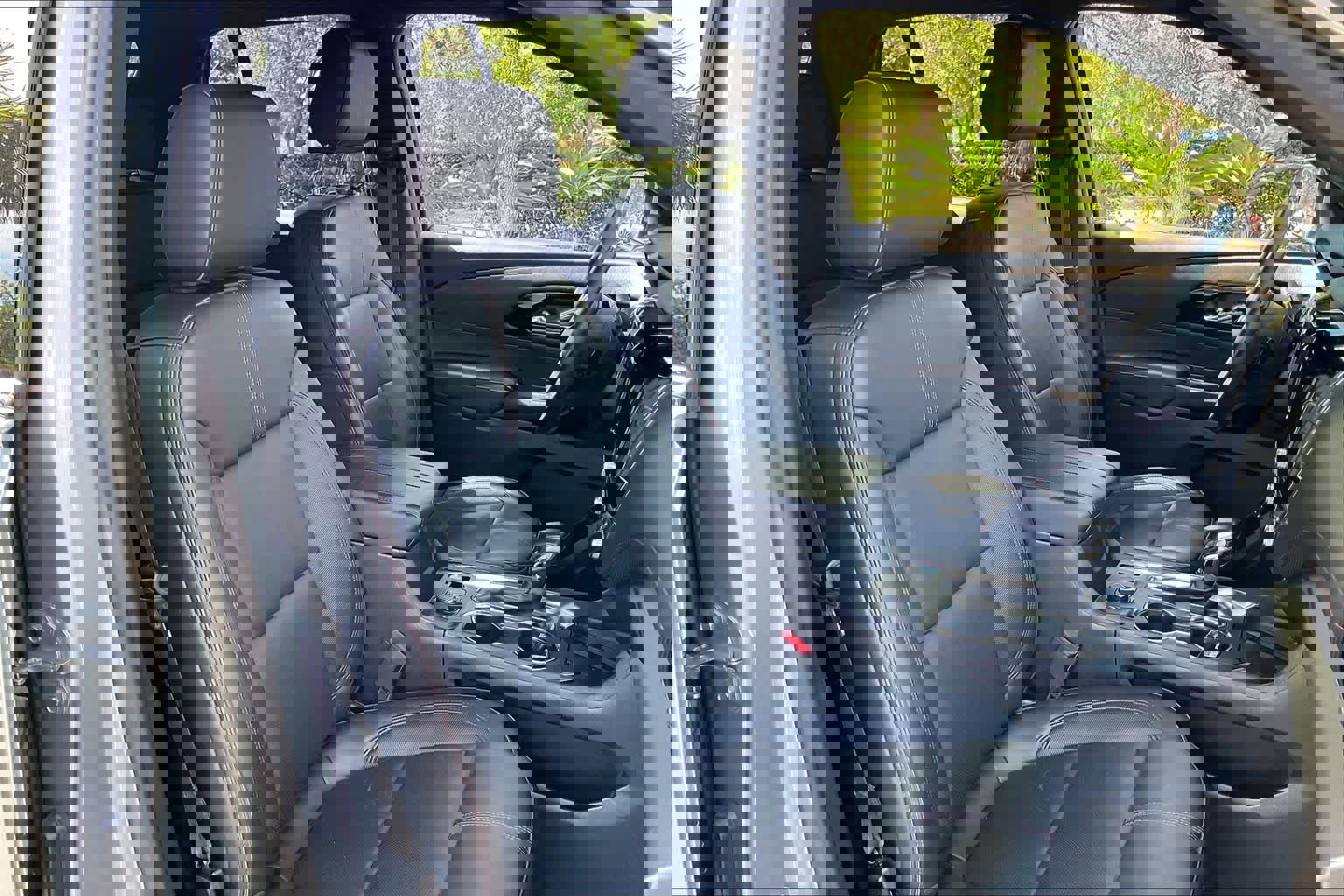 Certified 2023 Chevrolet Traverse RS image 8