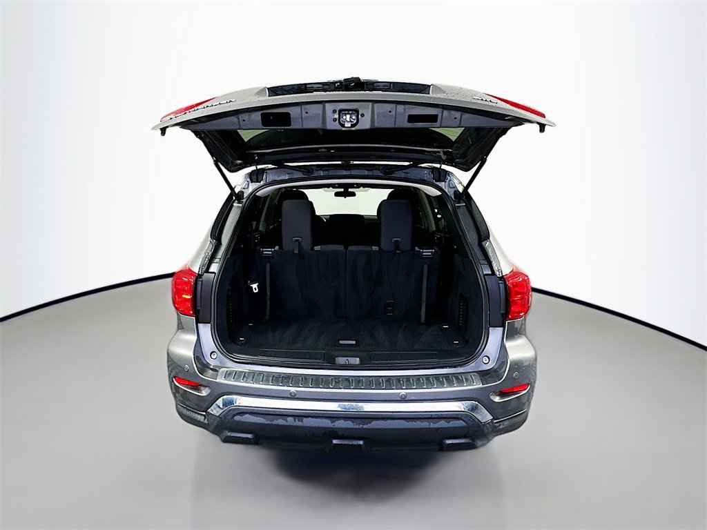 Used 2020 Nissan Pathfinder S image 25