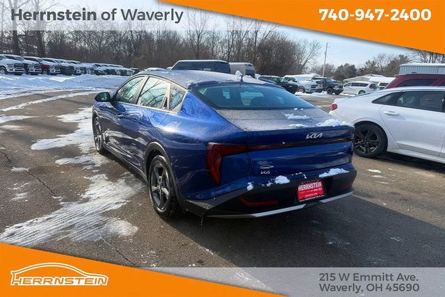 Used 2025 Kia K4 LXS image 5
