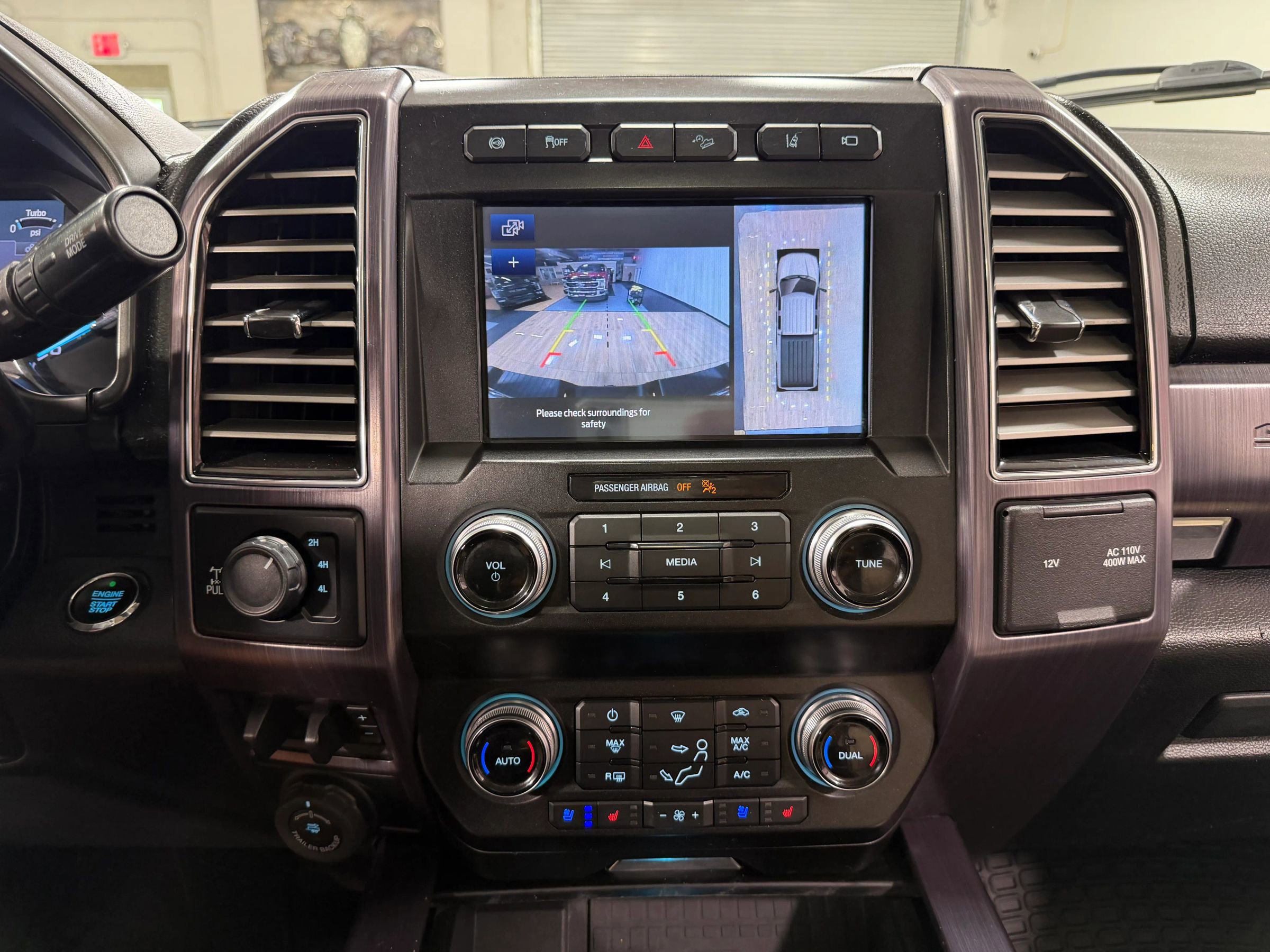 Used 2020 Ford F350 Limited w/ FX4 Off-Road Package AWD/4WD image 22