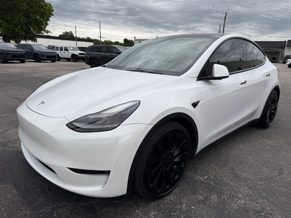 Used 2022 Tesla Model Y Performance AWD/4WD image 21