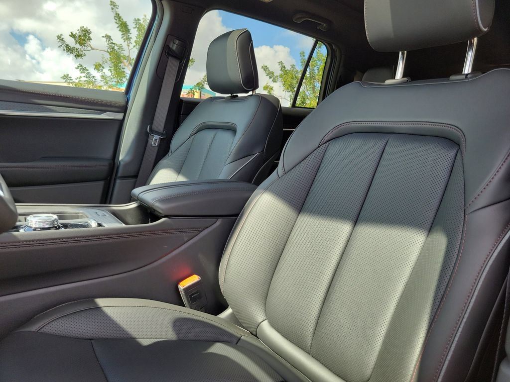 New 2025 Jeep Wagoneer S Limited w/ Comfort Package AWD/4WD image 21