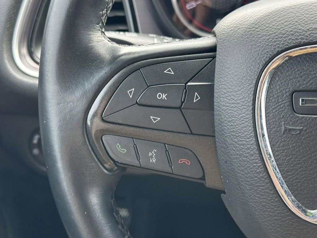 Used 2016 Dodge Challenger SXT RWD image 20